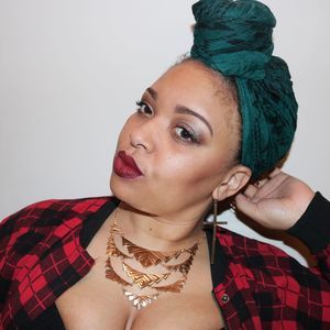 Meet your Posher, Tania